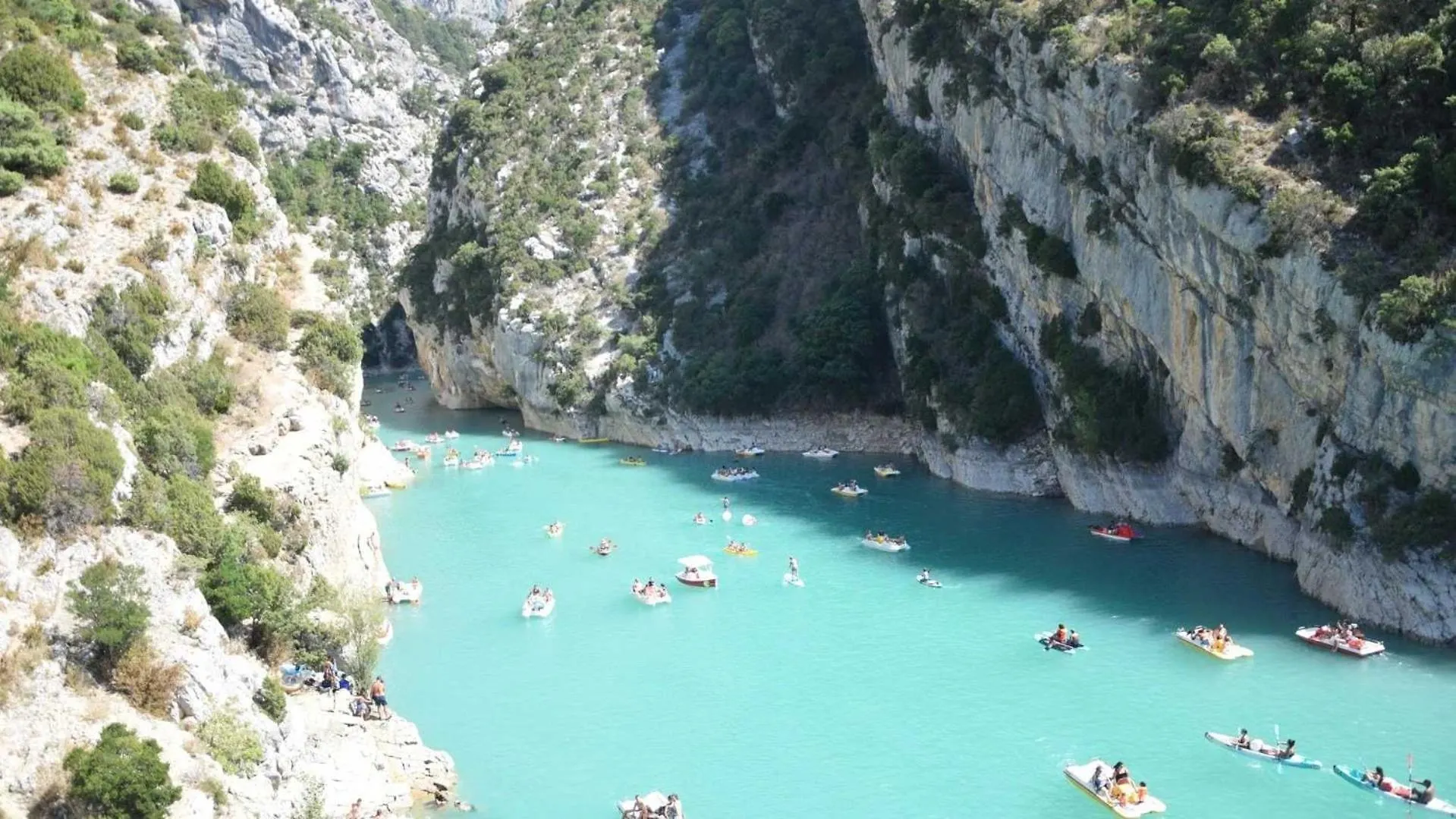Camping 4 Etoiles - Parc Aquatique - Eece0H Saint-Raphael  0*, Saint-Raphael (Var)
